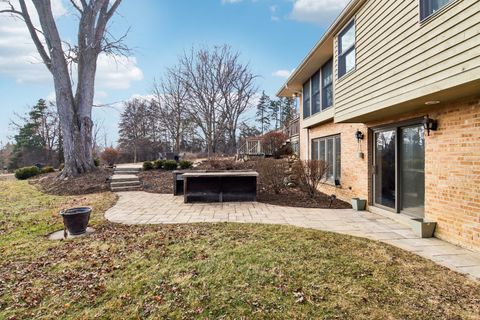 Tiny photo for 635 Signal Hill Road, North Barrington, IL 60010 (MLS # 12593670)