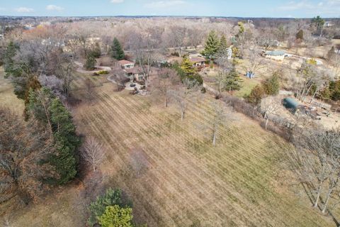 Tiny photo for 635 Signal Hill Road, North Barrington, IL 60010 (MLS # 12593670)