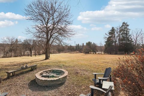 Tiny photo for 635 Signal Hill Road, North Barrington, IL 60010 (MLS # 12593670)