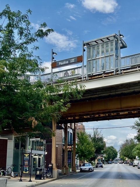 Tiny photo for 1636 W Melrose Street #303, Chicago, IL 60657 (MLS # 12631020)