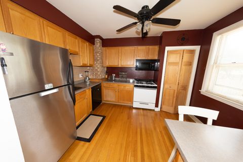 Tiny photo for 1406 Portsmouth Avenue, Westchester, IL 60154 (MLS # 12463050)