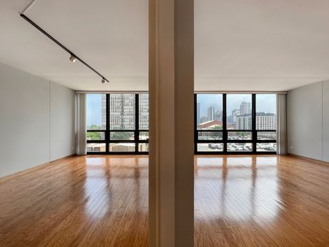 Tiny photo for 1636 N Wells Street #707, Chicago, IL 60614 (MLS # 12418087)