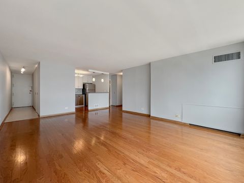 Tiny photo for 1636 N Wells Street #707, Chicago, IL 60614 (MLS # 12418087)