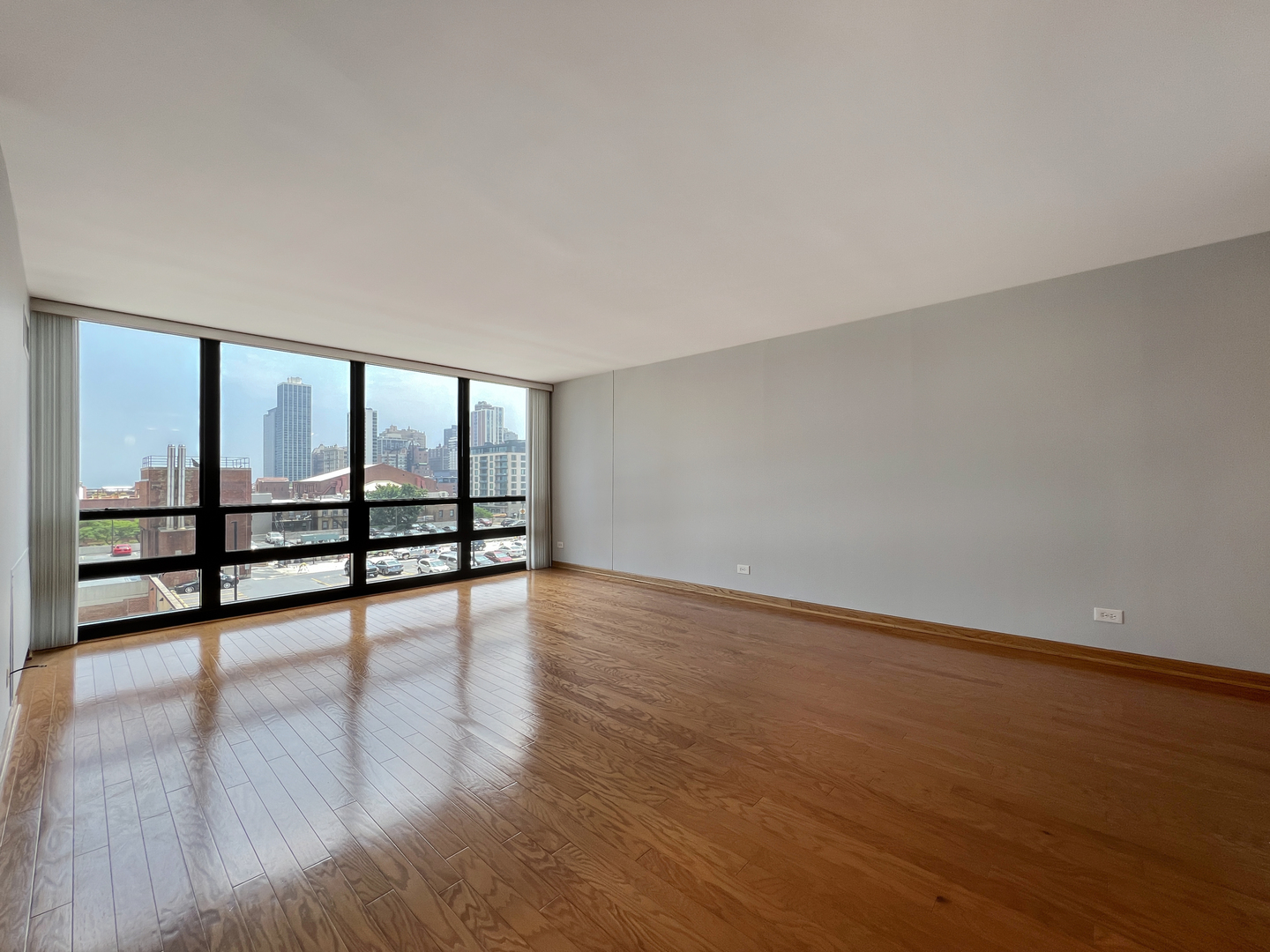 1636 N Wells Street 707