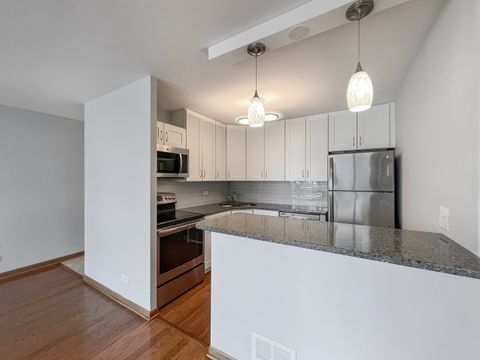 Tiny photo for 1636 N Wells Street #707, Chicago, IL 60614 (MLS # 12418087)