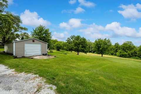 Tiny photo for 1698 100th Avenue, Aledo, IL 61231 (MLS # 12681076)