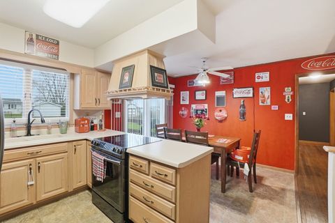 Tiny photo for 101 S 4080w Road, Kankakee, IL 60901 (MLS # 12620364)