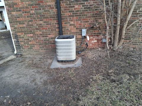 Tiny photo for 129 Prairie Street, Greenfield, IL 62044 (MLS # 12557323)