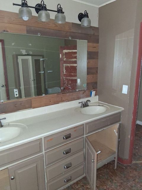 Tiny photo for 129 Prairie Street, Greenfield, IL 62044 (MLS # 12557323)