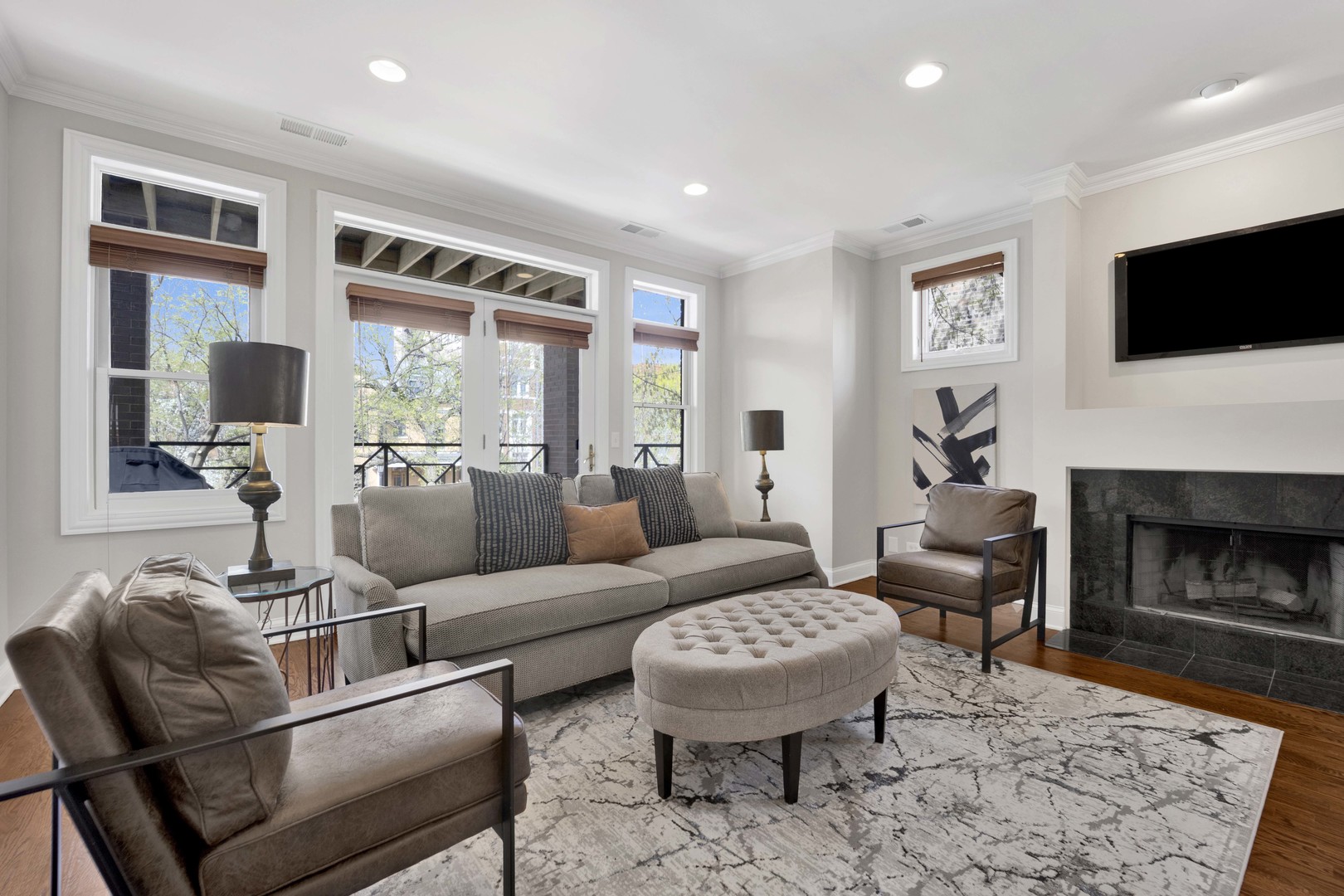 4543 N Malden Street 2N