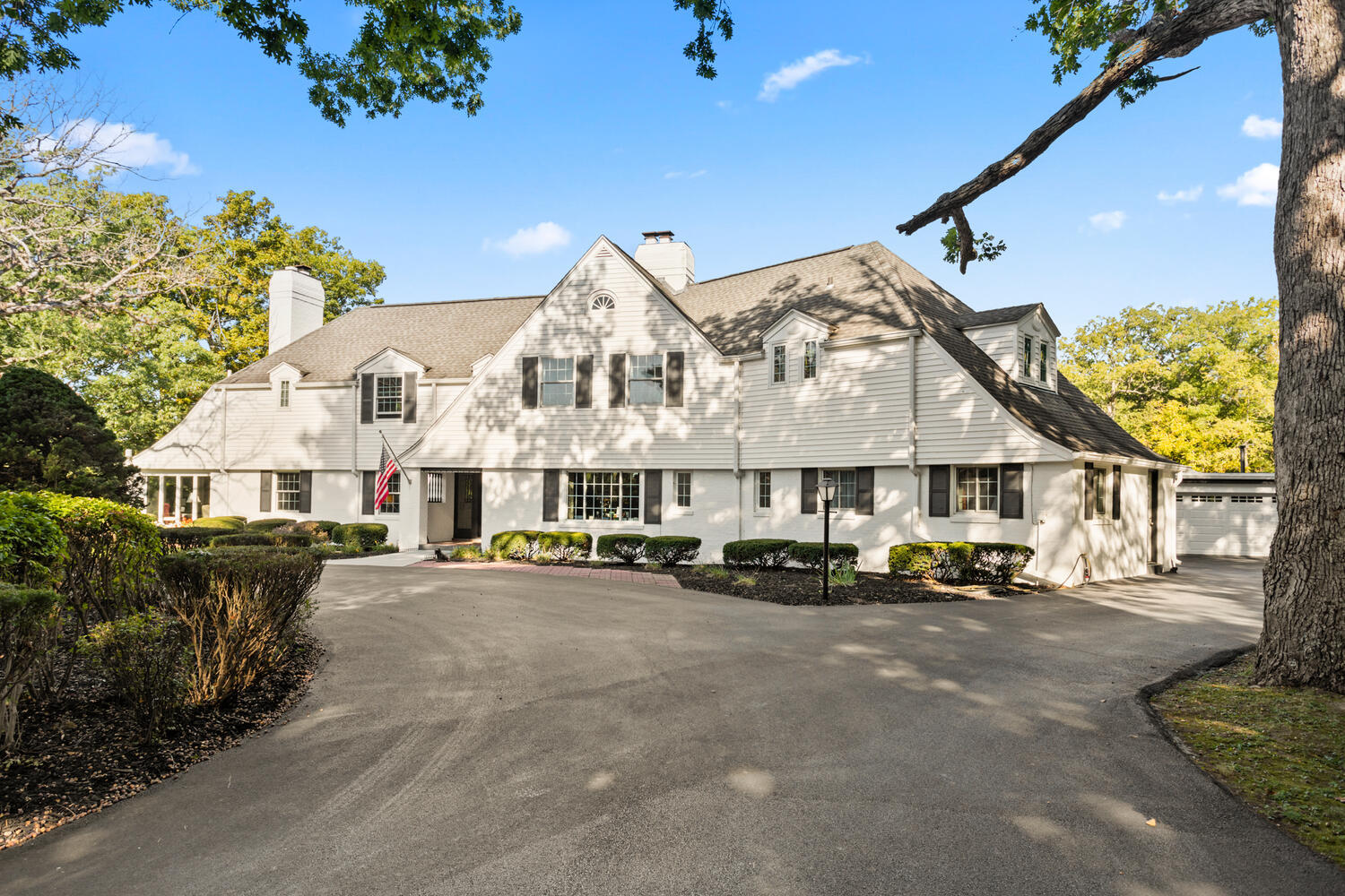 27 Hickory Lane