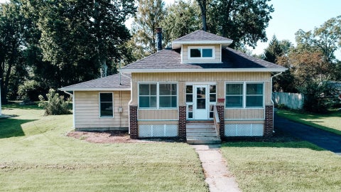 Tiny photo for 517 E Mulberry Street, Watseka, IL 60970 (MLS # 12739278)