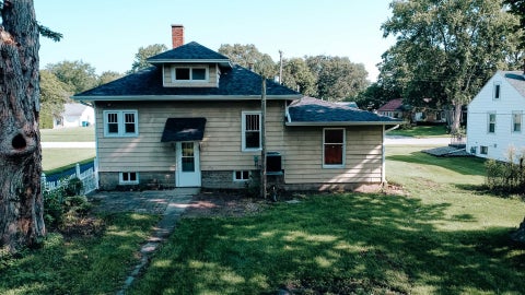 Tiny photo for 517 E Mulberry Street, Watseka, IL 60970 (MLS # 12739278)