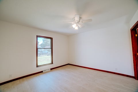 Tiny photo for 517 E Mulberry Street, Watseka, IL 60970 (MLS # 12739278)