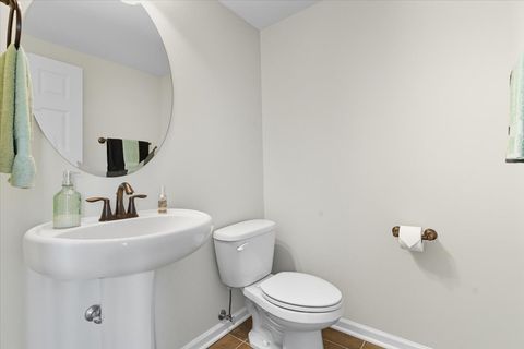 Tiny photo for 3077 Nicklaus Lane, Wadsworth, IL 60083 (MLS # 12476020)