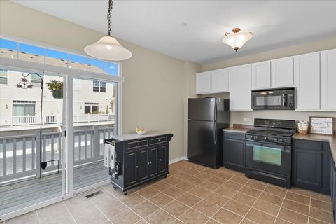 Tiny photo for 3077 Nicklaus Lane, Wadsworth, IL 60083 (MLS # 12476020)