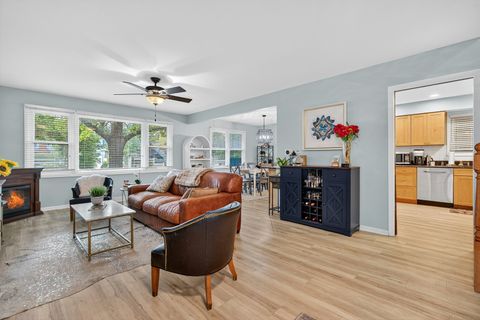 Tiny photo for 185 Happ Road, Northfield, IL 60093 (MLS # 12487250)