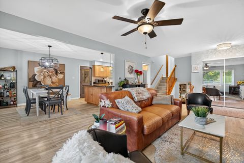Tiny photo for 185 Happ Road, Northfield, IL 60093 (MLS # 12487250)