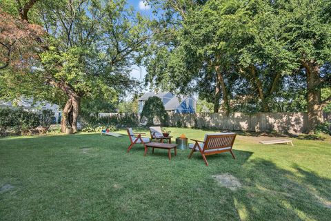 Tiny photo for 185 Happ Road, Northfield, IL 60093 (MLS # 12487250)