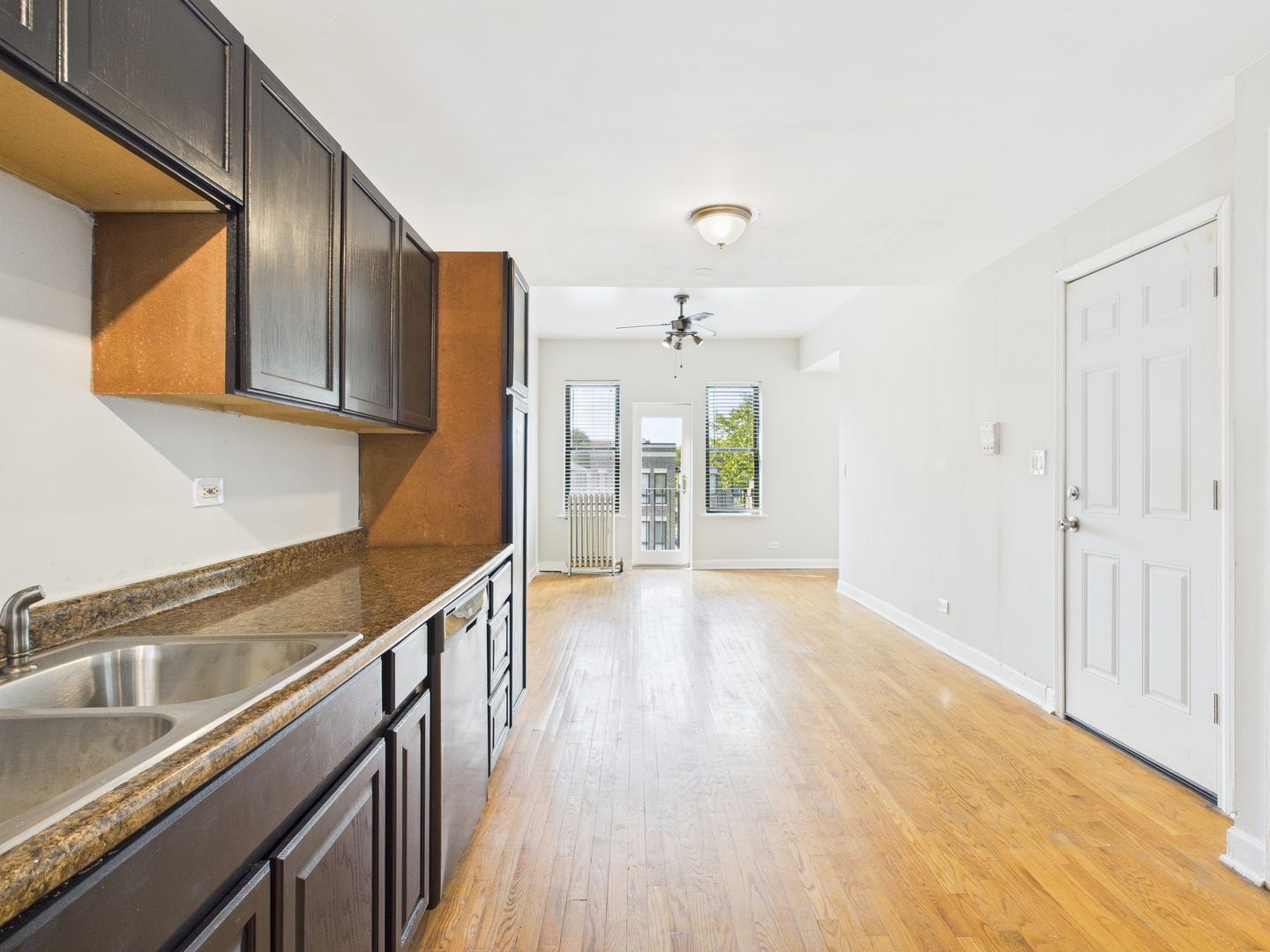 5003 S Prairie Avenue 5003C