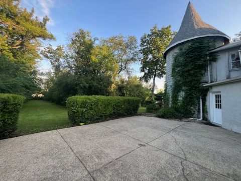 Tiny photo for 14935 W Old School Road, Mettawa, IL 60048 (MLS # 12471113)