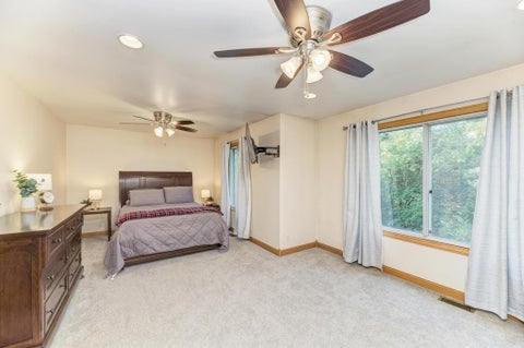 Tiny photo for 5522 Barclay Court, Clarendon Hills, IL 60514 (MLS # 12775904)