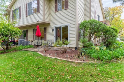 Tiny photo for 5522 Barclay Court, Clarendon Hills, IL 60514 (MLS # 12775904)