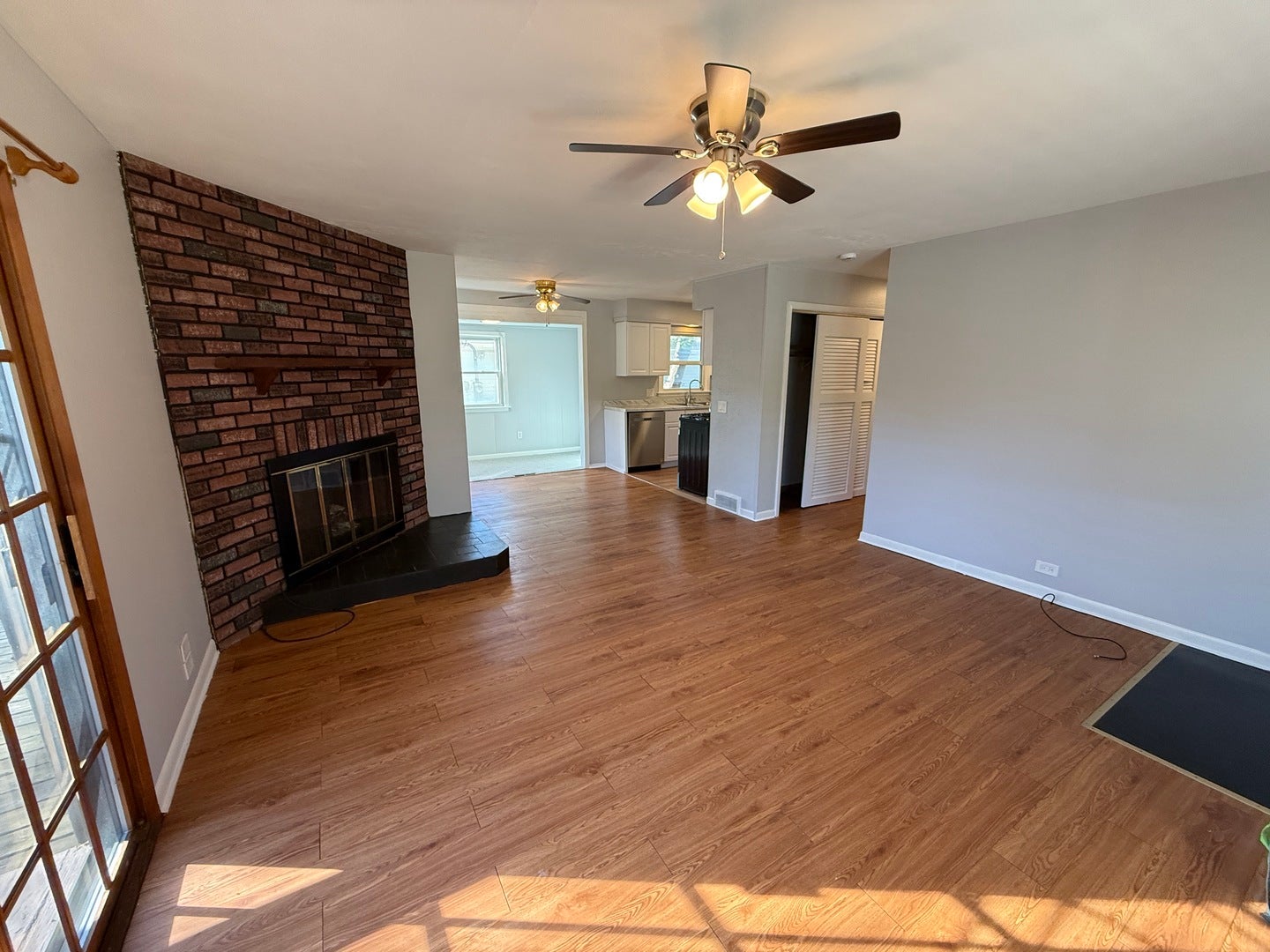 6101 Stonewall Avenue