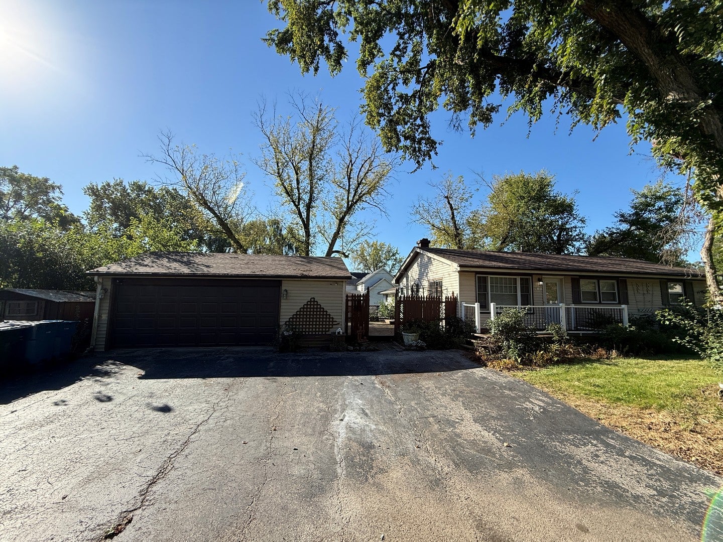 6101 Stonewall Avenue