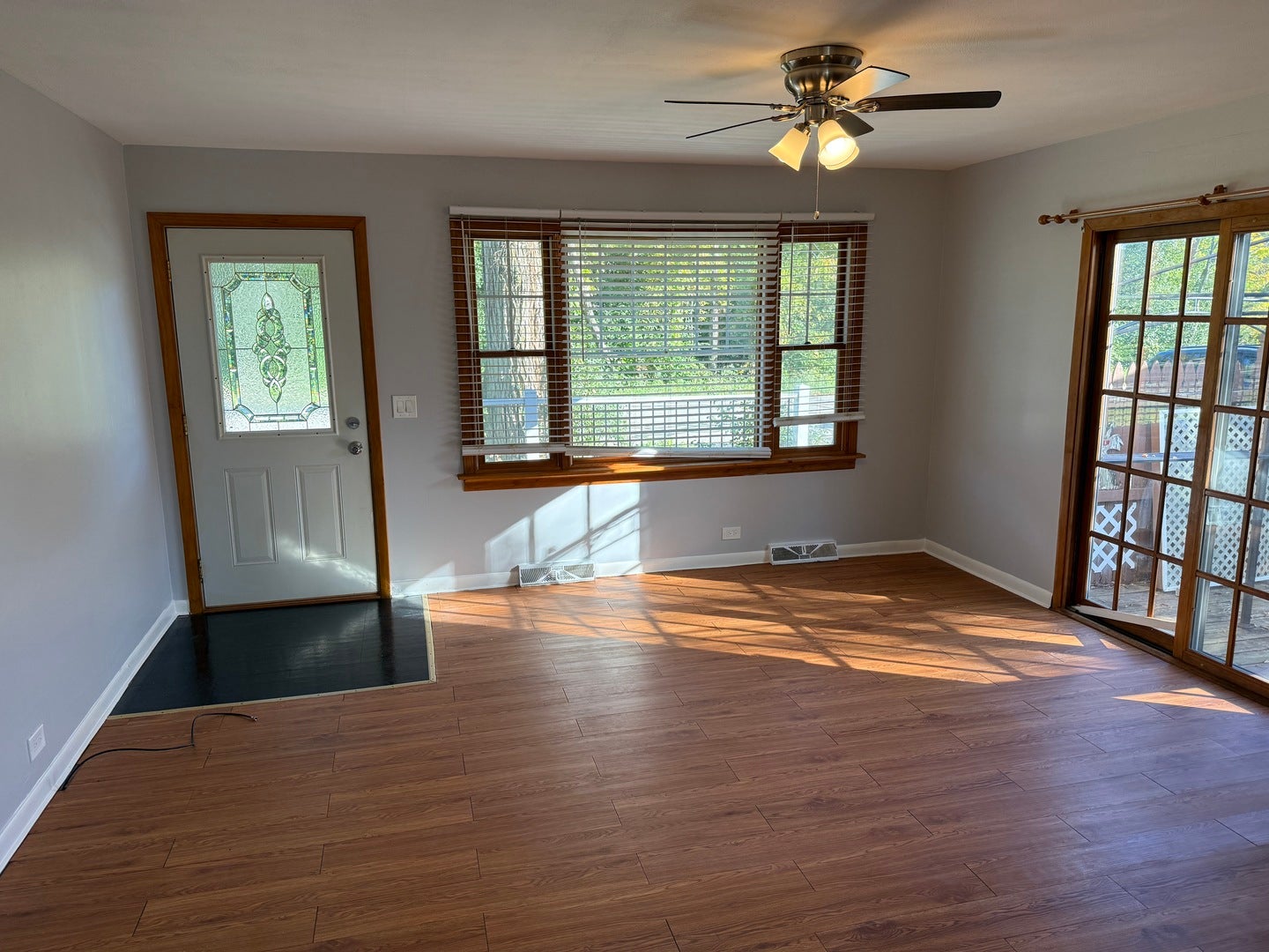 6101 Stonewall Avenue