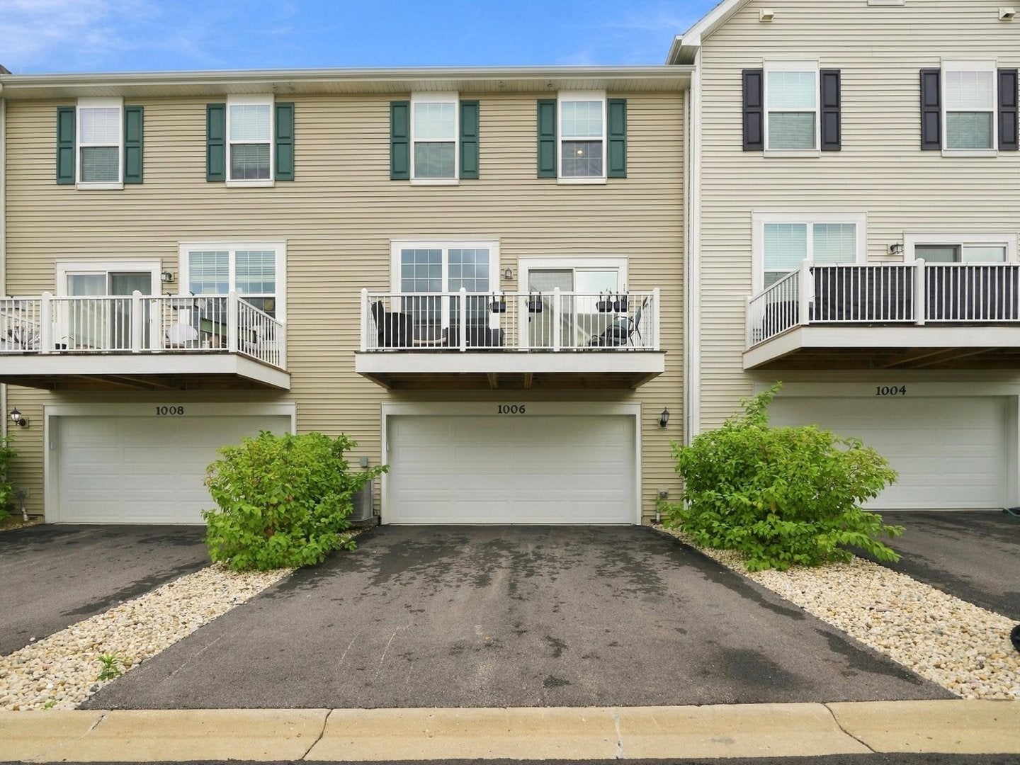 1006 Neubauer Circle