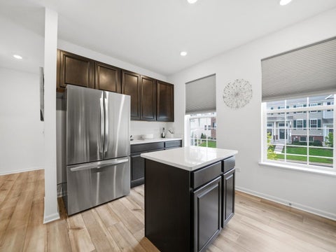 Tiny photo for 1006 Neubauer Circle, Lindenhurst, IL 60046 (MLS # 12767221)