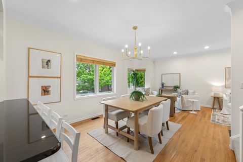 Tiny photo for 3312 N Racine Avenue, Chicago, IL 60657 (MLS # 12627805)