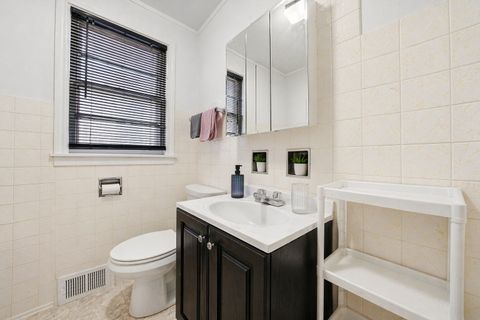 Tiny photo for 33 49th Avenue, Bellwood, IL 60104 (MLS # 12614072)