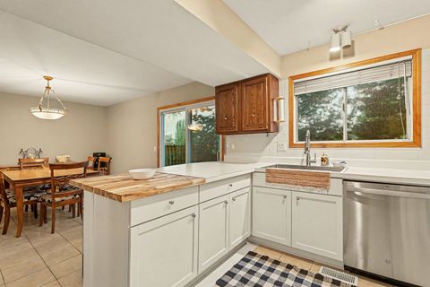Tiny photo for 309 Thistle Drive, Bolingbrook, IL 60490 (MLS # 12647933)