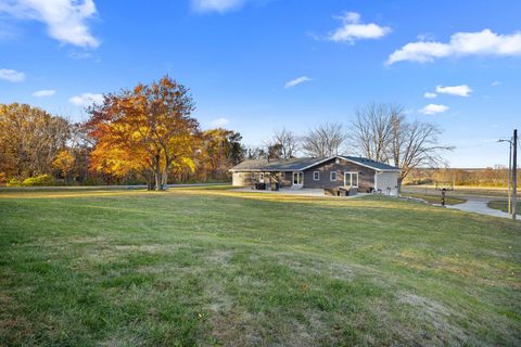 Tiny photo for 15945 Gresham Road, Mackinaw, IL 61755 (MLS # 12515754)