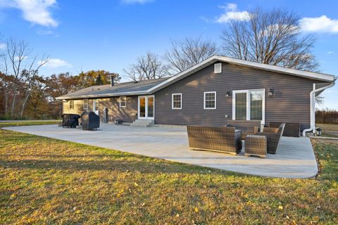 Tiny photo for 15945 Gresham Road, Mackinaw, IL 61755 (MLS # 12515754)