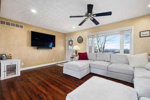 Tiny photo for 15945 Gresham Road, Mackinaw, IL 61755 (MLS # 12515754)