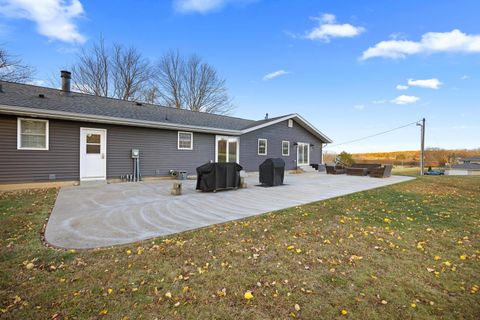 Tiny photo for 15945 Gresham Road, Mackinaw, IL 61755 (MLS # 12515754)