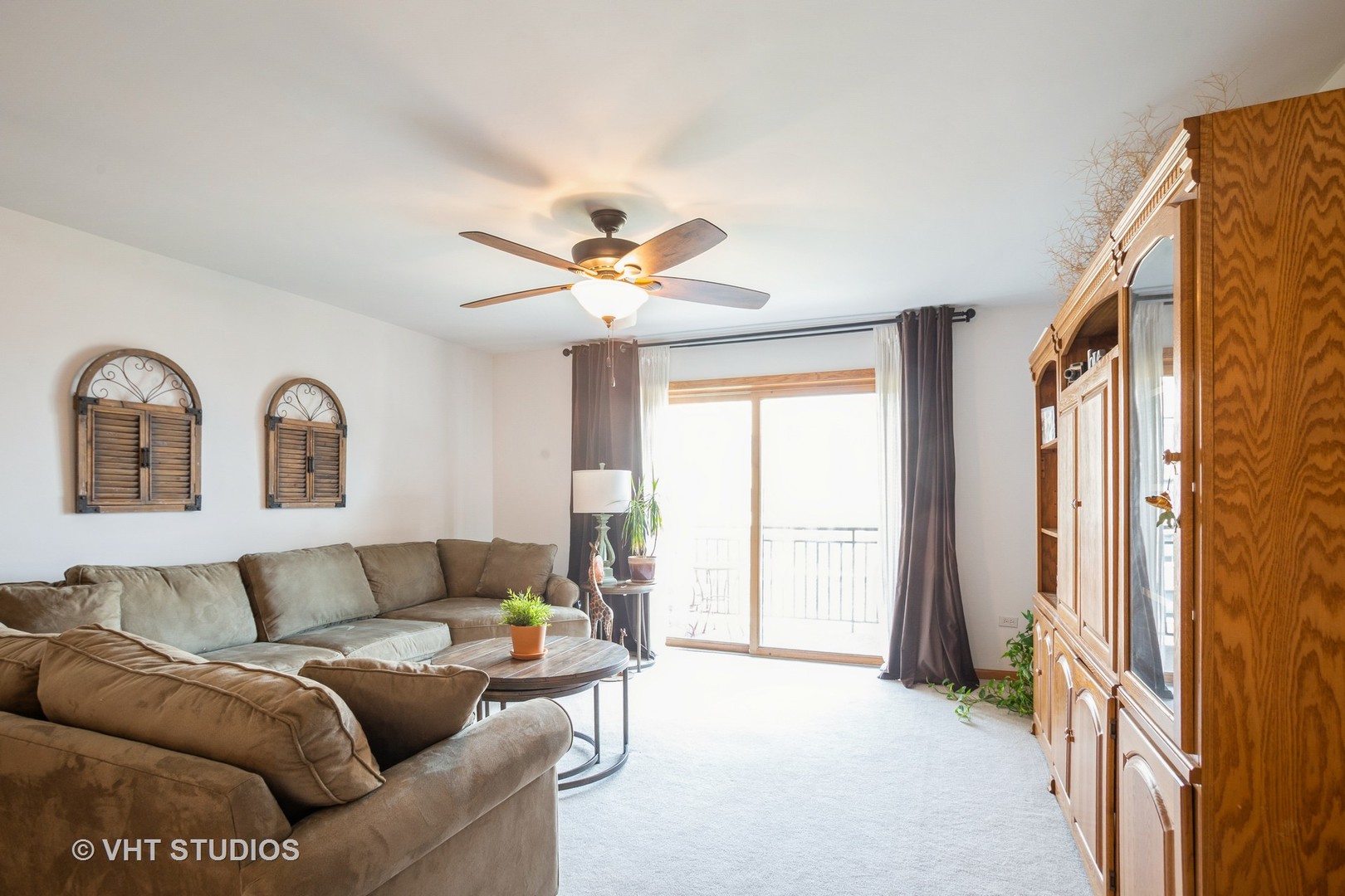 10 S WILLE Street 603