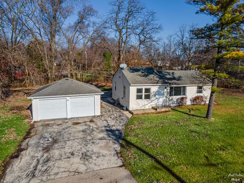 Photo of 480 Grand Avenue, Lake Zurich, IL 60047 (MLS # 12559886)