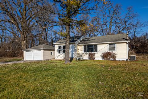 Tiny photo for 480 Grand Avenue, Lake Zurich, IL 60047 (MLS # 12559886)
