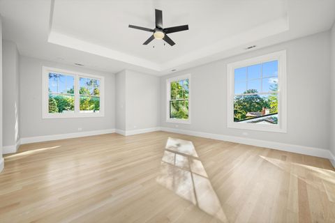 Tiny photo for 1418 W Maude Avenue, Arlington Heights, IL 60004 (MLS # 12489846)