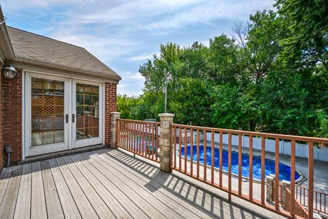 Tiny photo for 2851 W Rascher Avenue, Chicago, IL 60625 (MLS # 12578187)