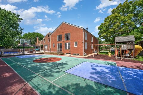 Tiny photo for 2851 W Rascher Avenue, Chicago, IL 60625 (MLS # 12578187)