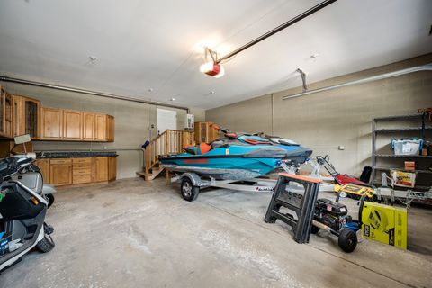 Tiny photo for 2851 W Rascher Avenue, Chicago, IL 60625 (MLS # 12578187)