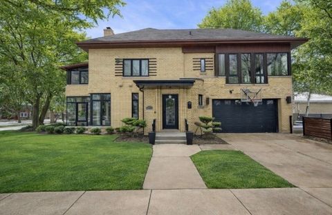 Photo of 478 Kent Road, Riverside, IL 60546 (MLS # 12597237)