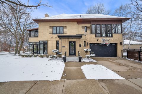 Tiny photo for 478 Kent Road, Riverside, IL 60546 (MLS # 12597237)