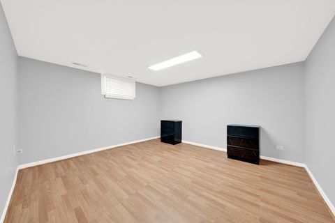 Tiny photo for 478 Kent Road, Riverside, IL 60546 (MLS # 12597237)