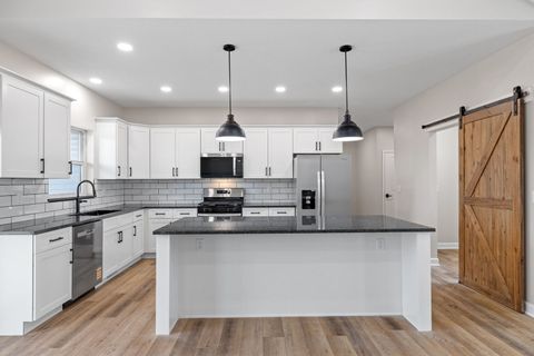 Tiny photo for 30773 Harvest Drive, Wilmington, IL 60481 (MLS # 12530750)